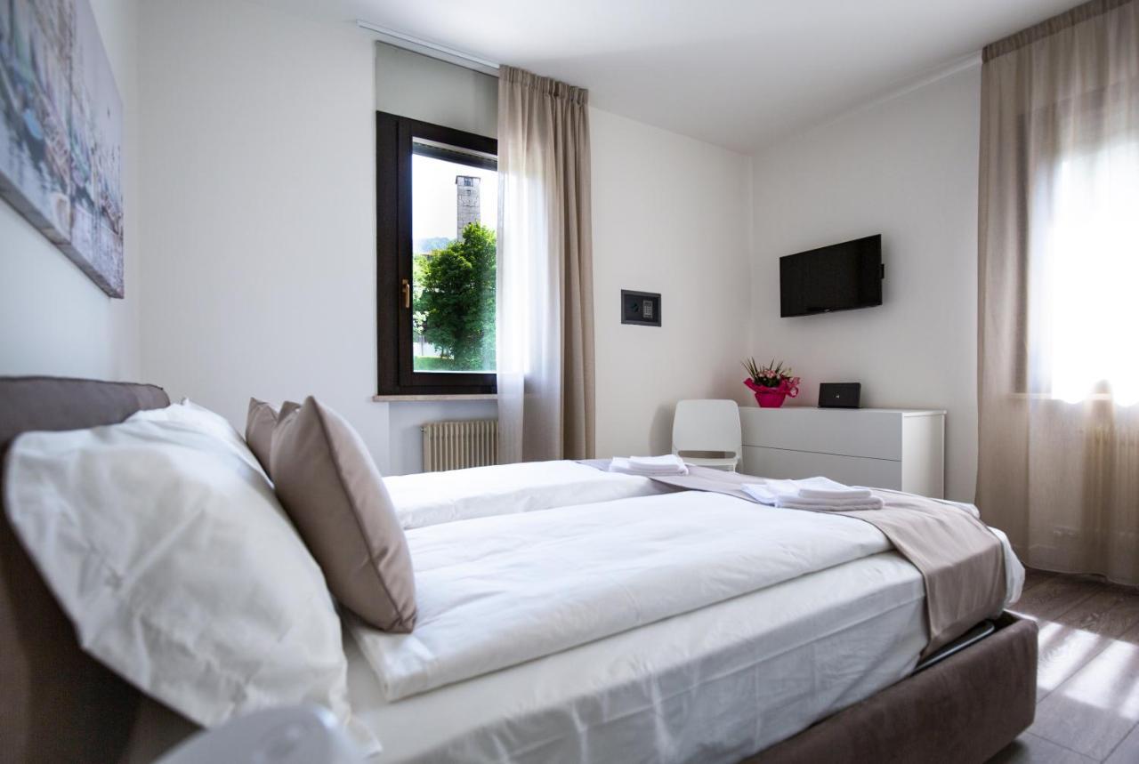 Borgo Verticale Luxury Apartments Feltre Esterno foto