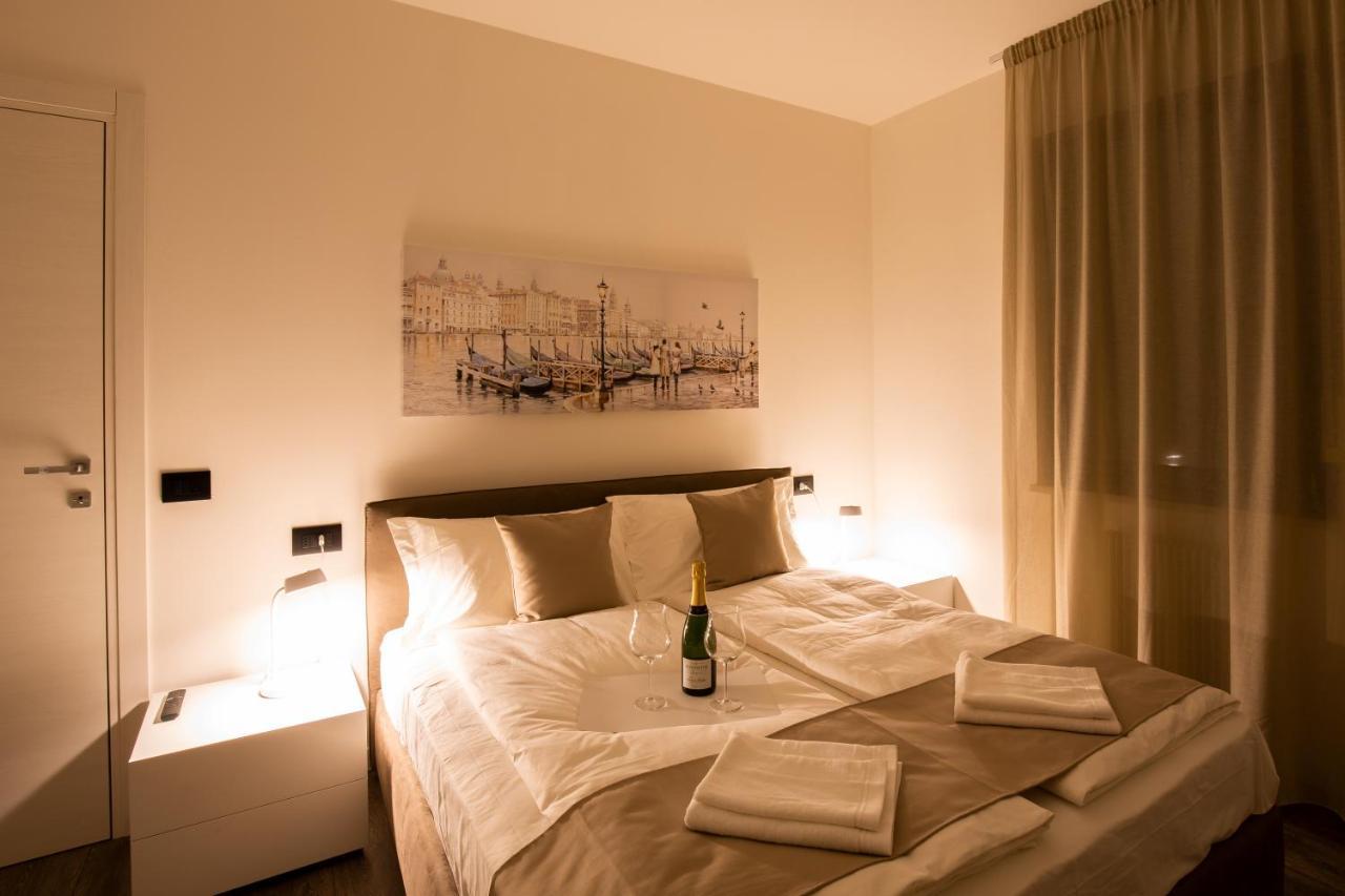 Borgo Verticale Luxury Apartments Feltre Esterno foto